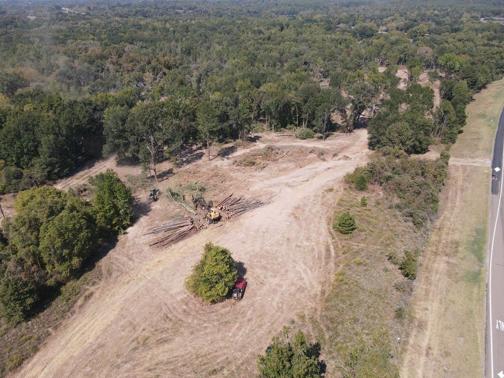 53.4 acres in ANDERSON County - photo 4