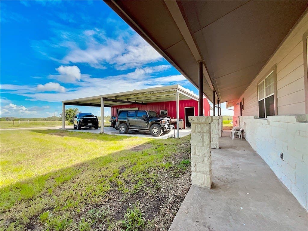 34.92 acres in Bee County - photo 13