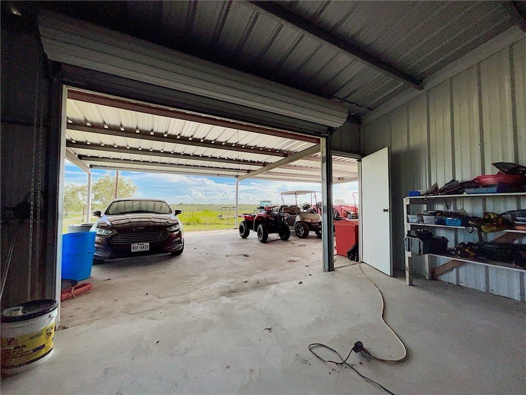 34.92 acres in Bee County - photo 11