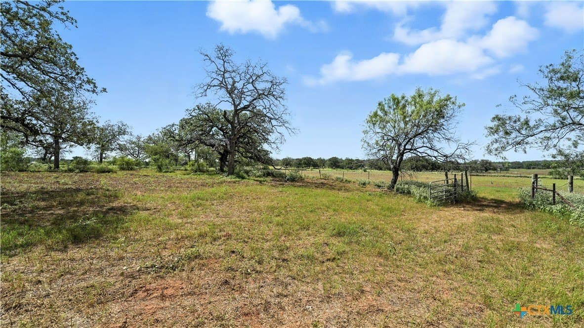 12.84 acres in Wilson County - photo 9