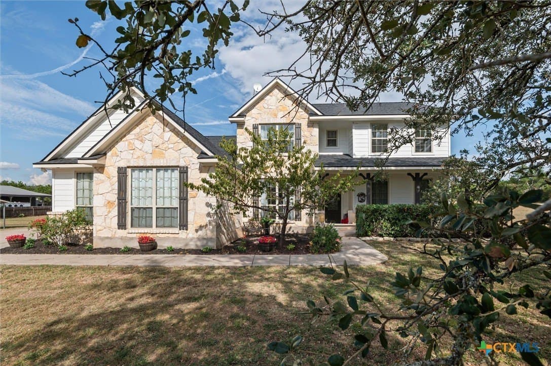 10 acres in Burnet County - photo 3