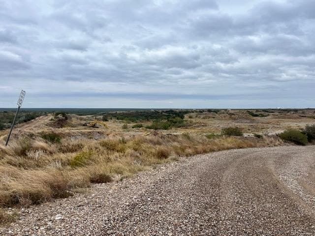 129.53 acres in Maverick County - photo 4