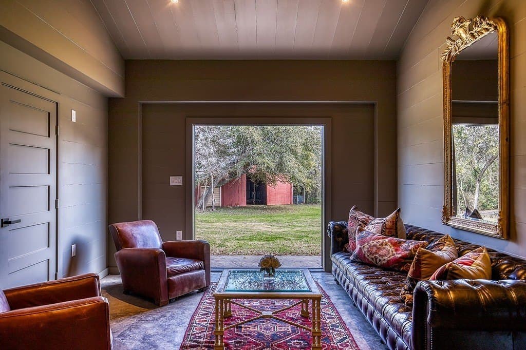 9865 Farm to Market Road 2981