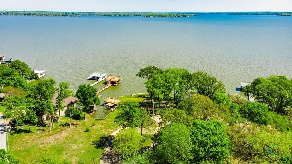0.4 acres in Henderson County - photo 5