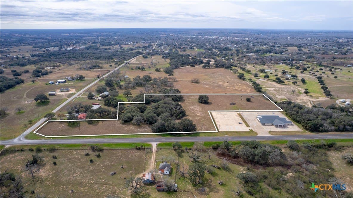 12.12 acres in Lavaca County - photo 2