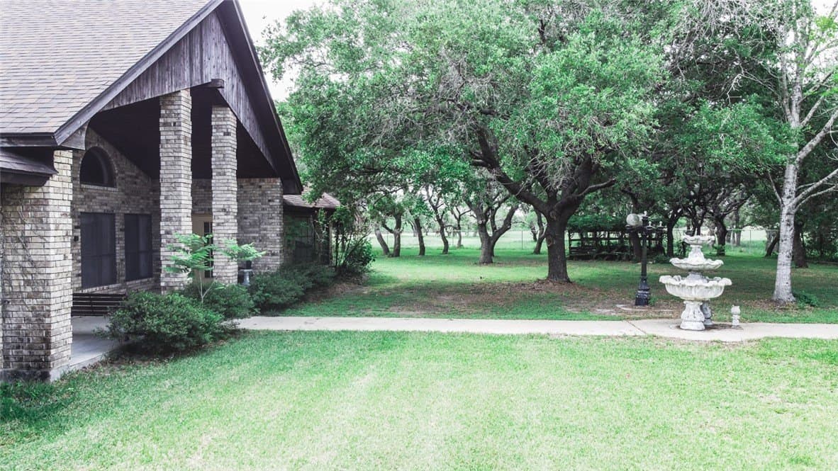 64 acres in Refugio County - photo 39