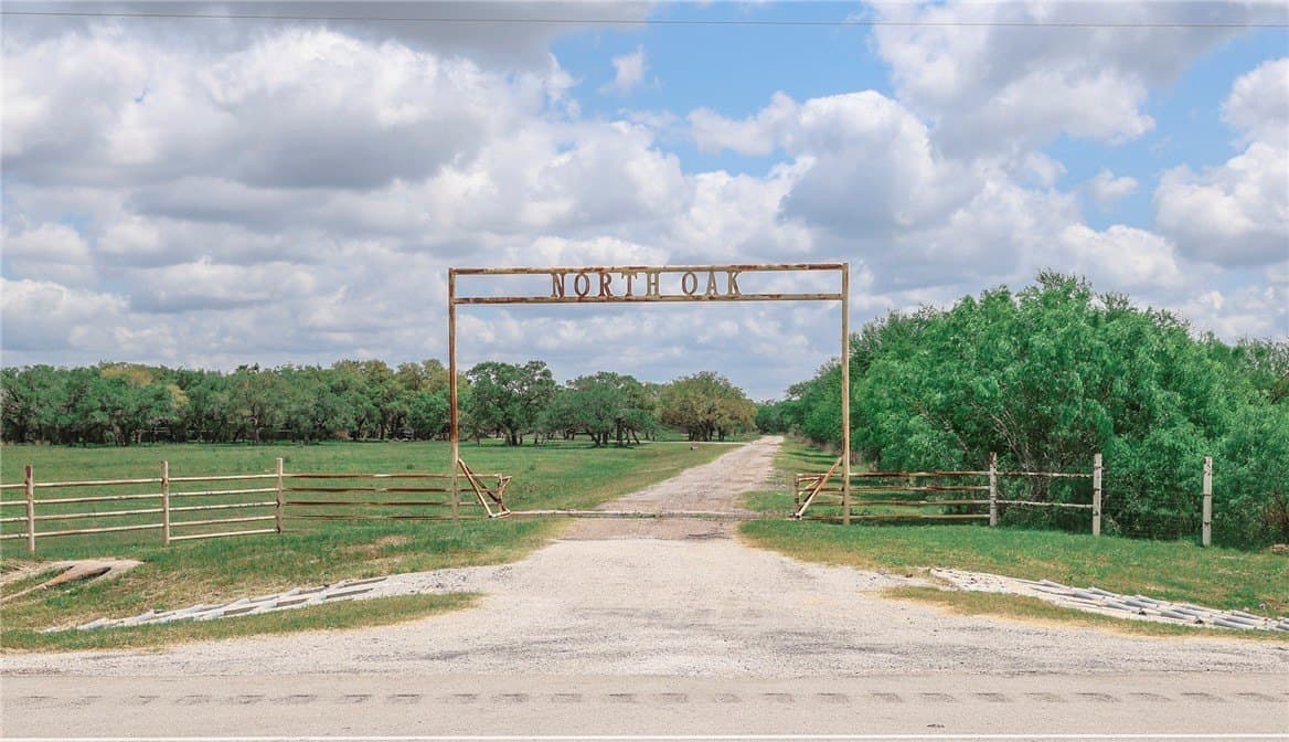 64 acres in Refugio County - photo 23