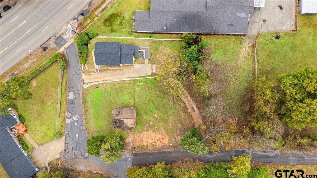 0.19 acres in Smith County - photo 7