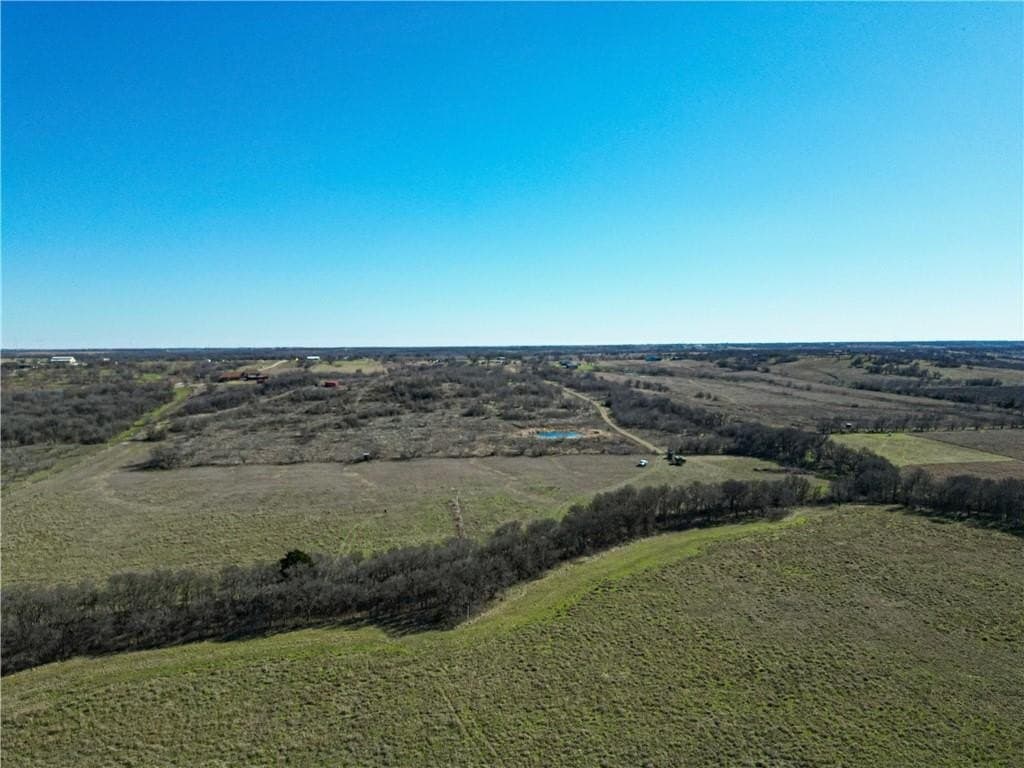 39 acres in McLennan County - photo 2