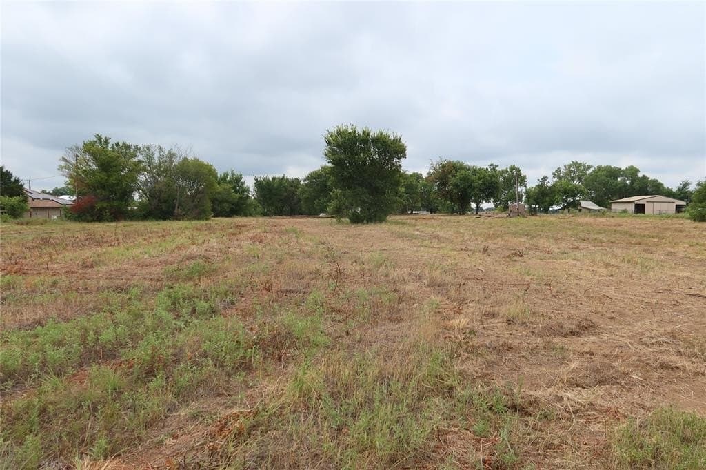 5.58 acres in Montague County - photo 15