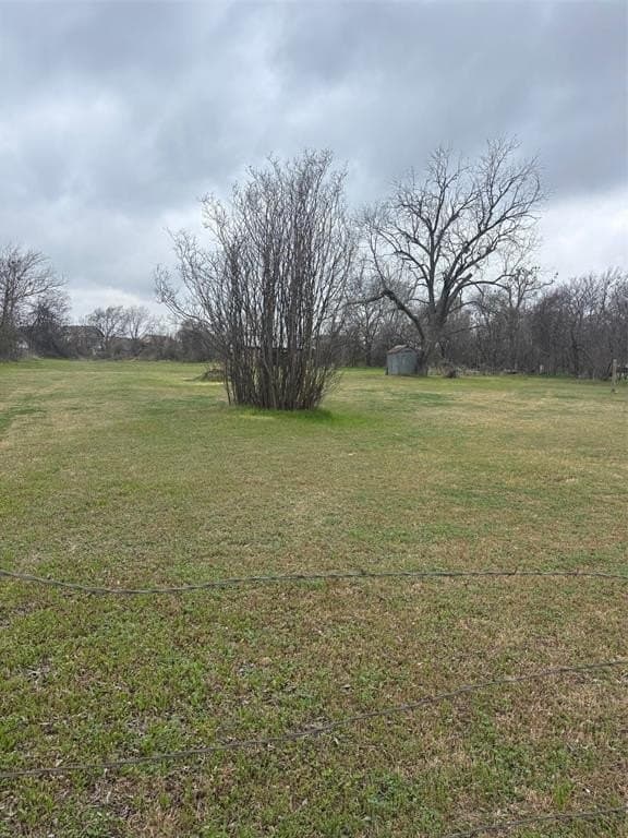 1.5 acres in McLennan County - photo 4