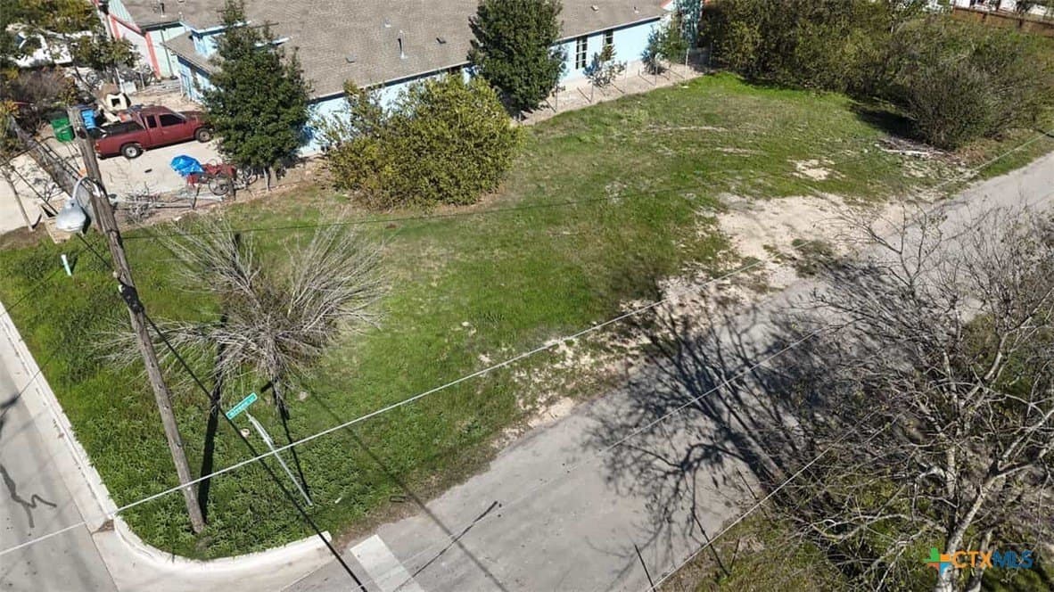 0.14 acres in Williamson County - photo 7