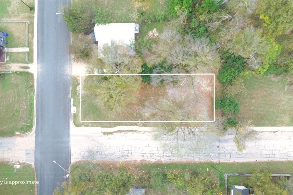 0.14 acres in McLennan County - photo 4