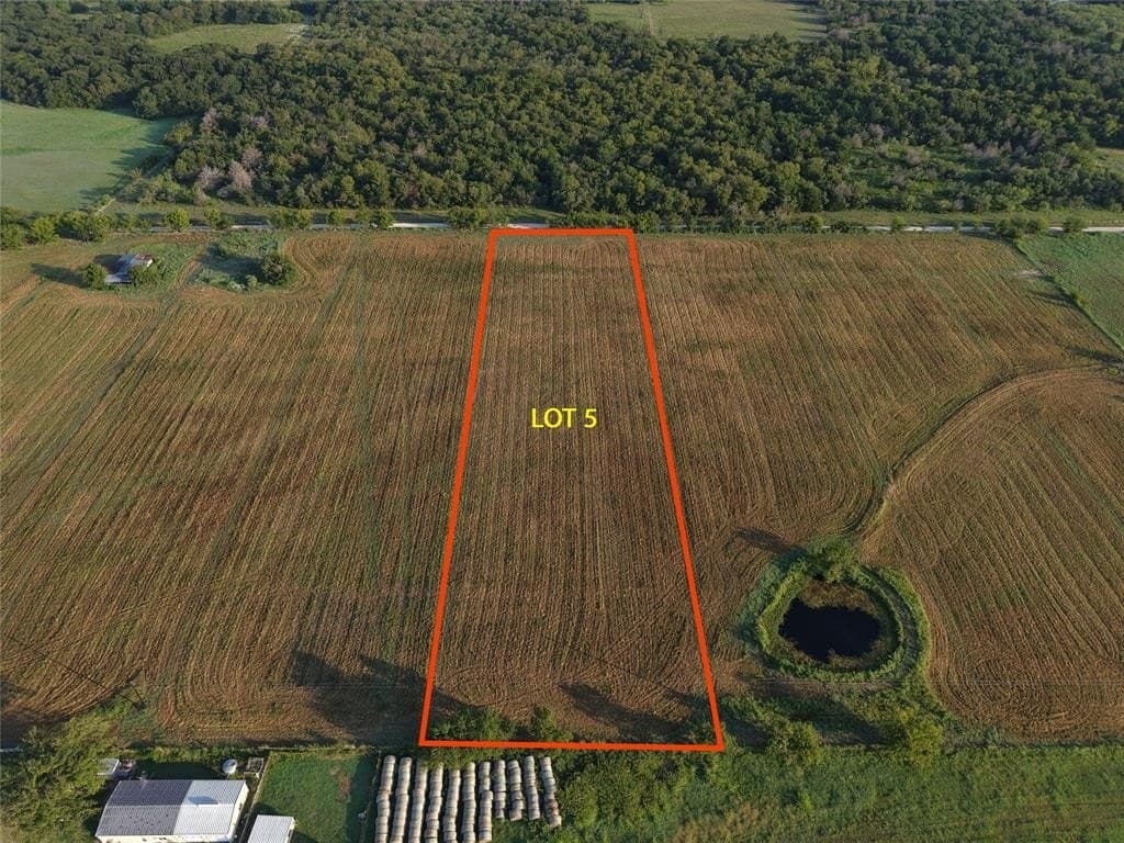2.5 acres in Navarro County - photo 4
