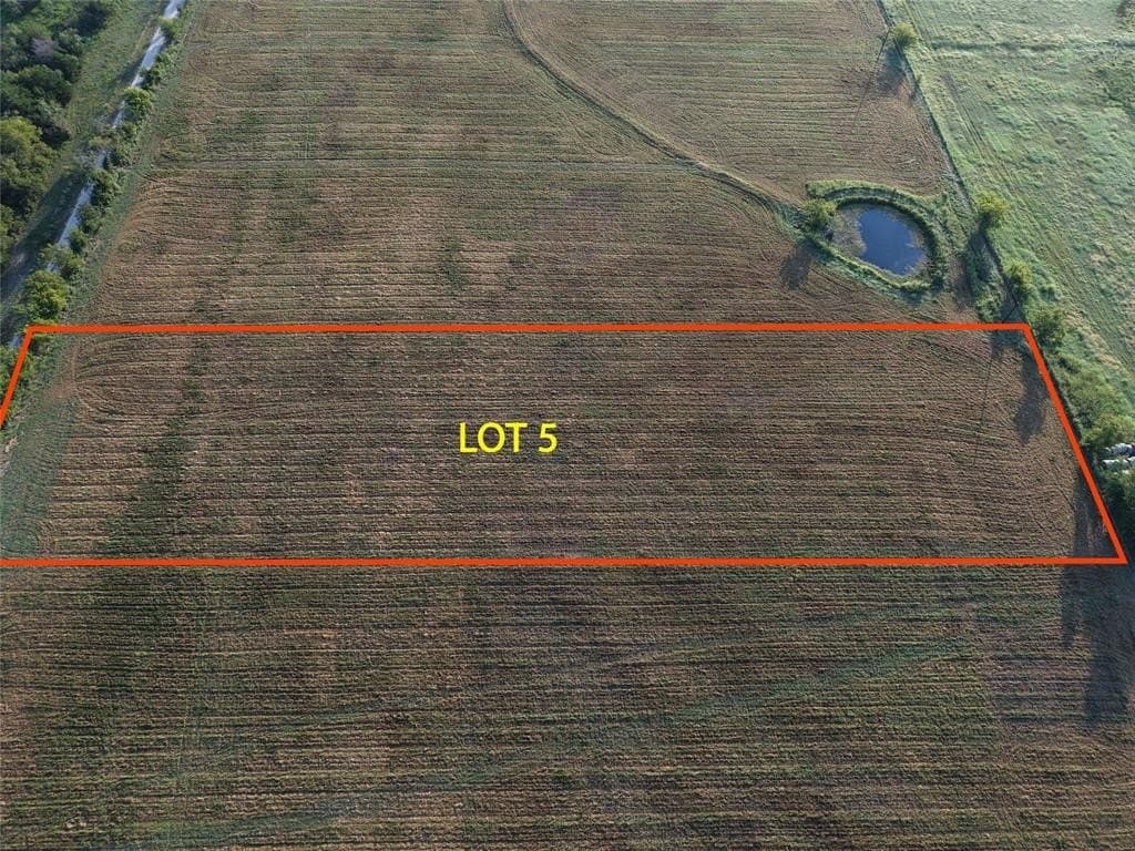 2.5 acres in Navarro County - photo 2