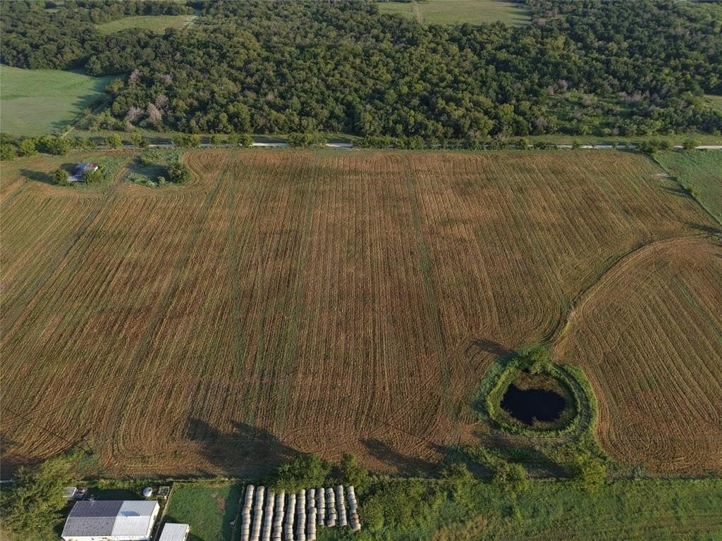 2.5 acres in Navarro County - photo 7