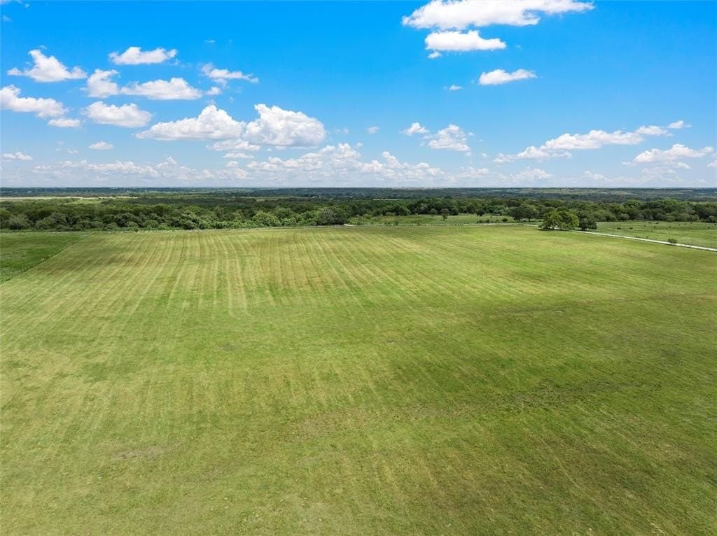 190 acres in Hill County - photo 14