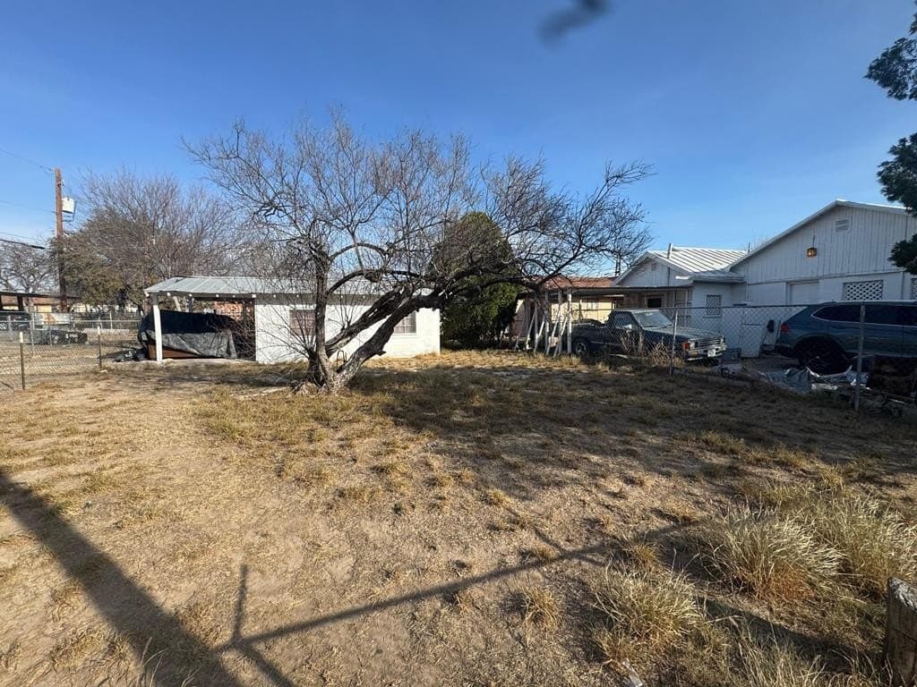 7,000 acres in Maverick County - photo 5