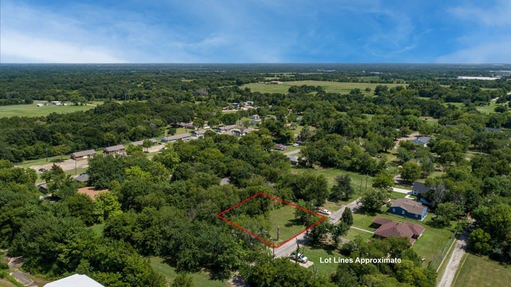 0.33 acres in Hunt County - photo 3