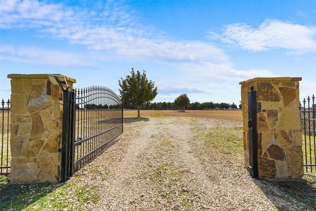 14.11 acres in Dallas County - photo 2
