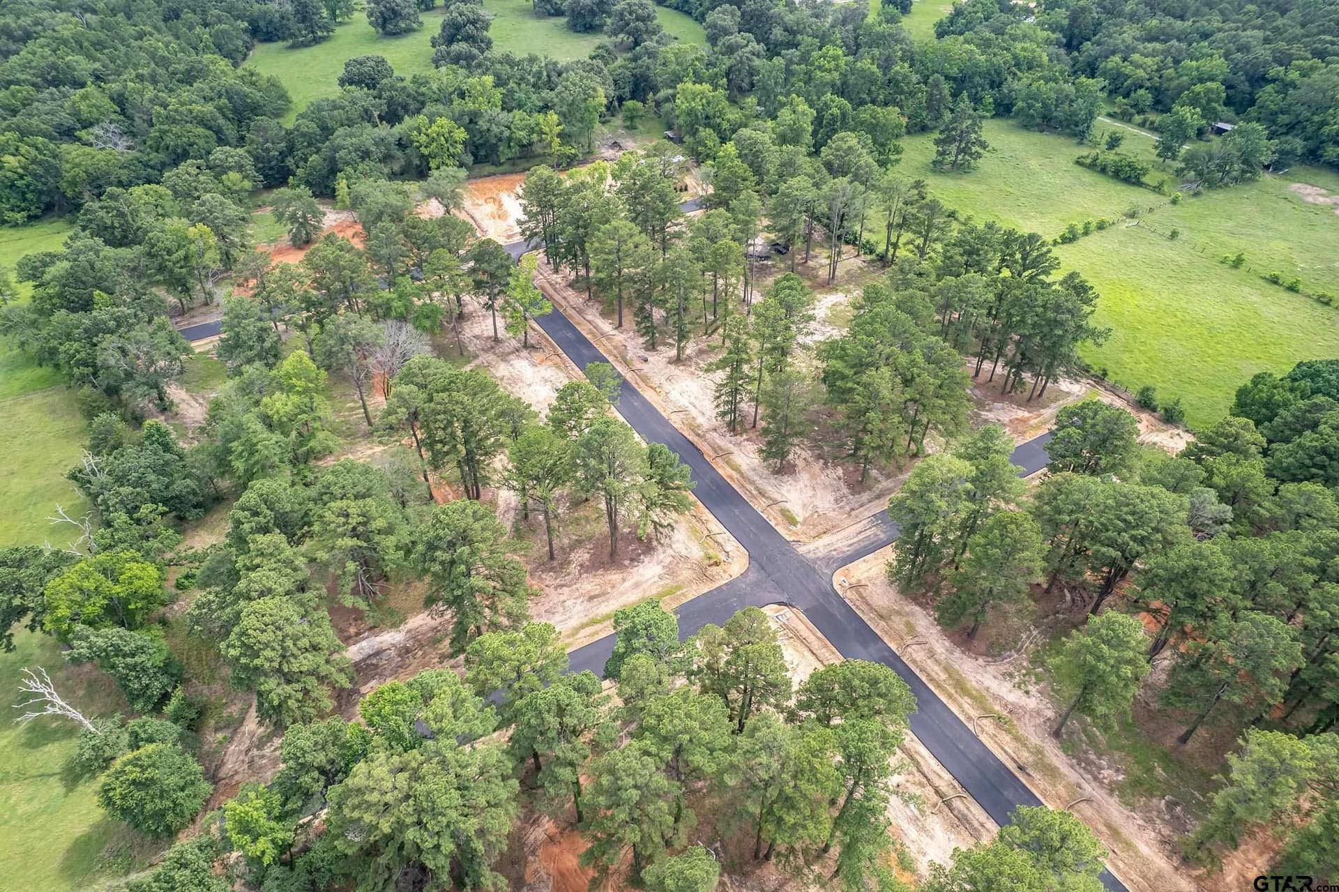 0.47 acres in Smith County - photo 5