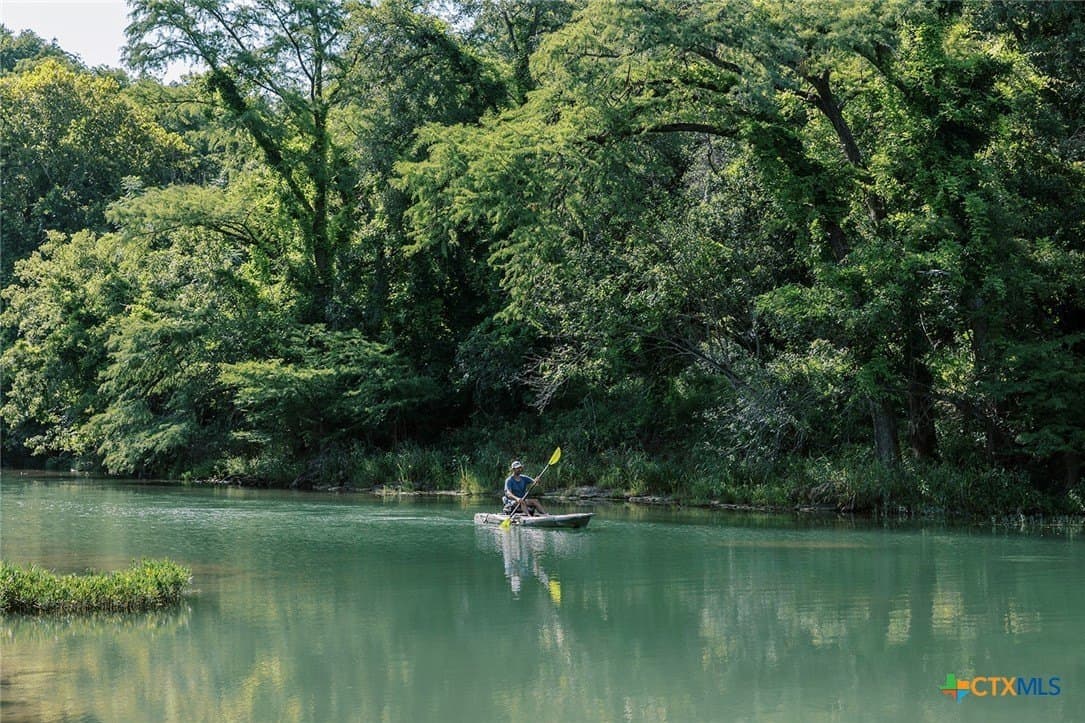 0.39 acres in Comal County - photo 24