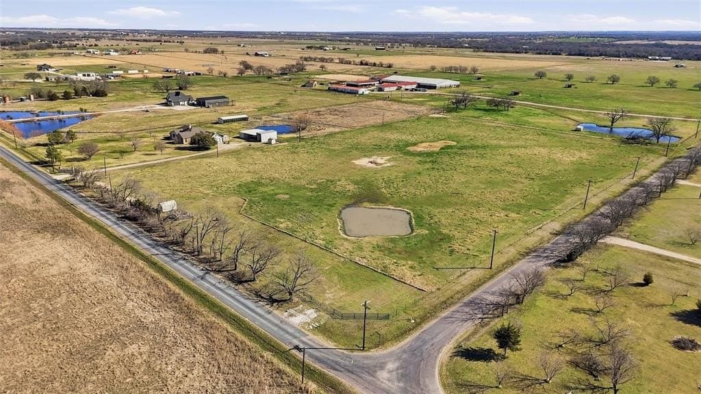 9.92 acres in Grayson County - photo 6