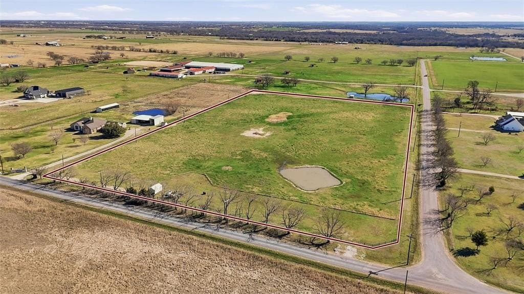 9.92 acres in Grayson County - photo 3