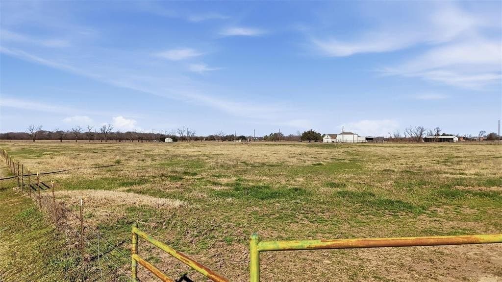9.92 acres in Grayson County - photo 30