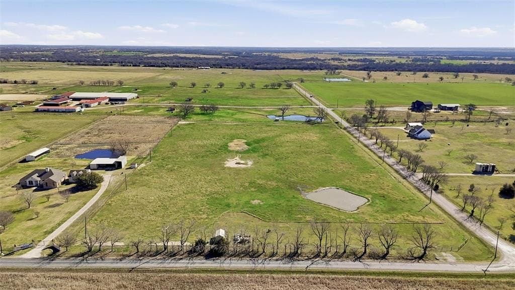 9.92 acres in Grayson County - photo 4