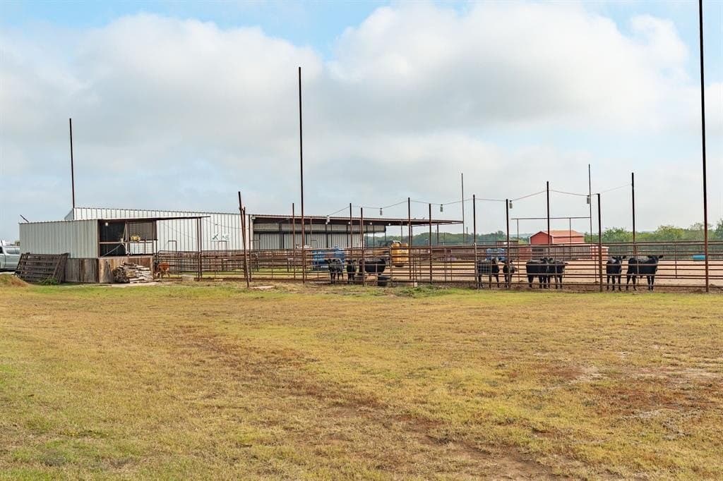 32.92 acres in McLennan County - photo 13