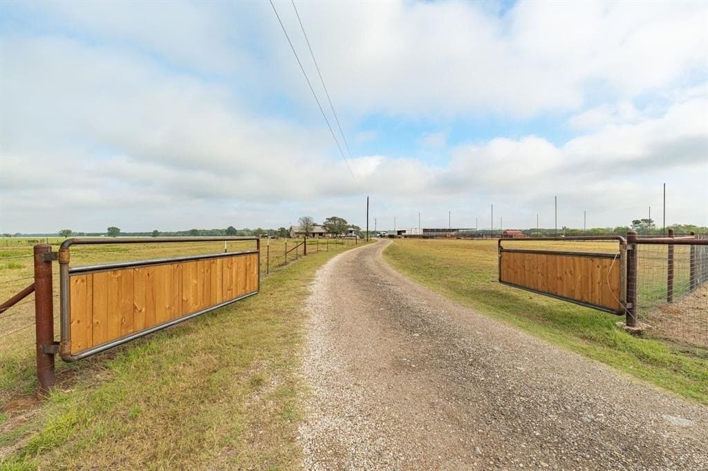 32.92 acres in McLennan County - photo 7