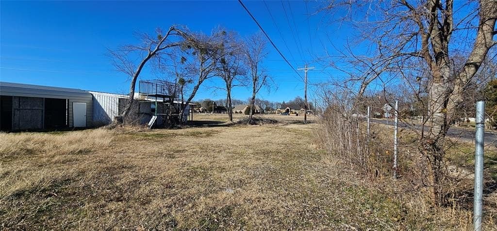 1.05 acres in Collin County - photo 9