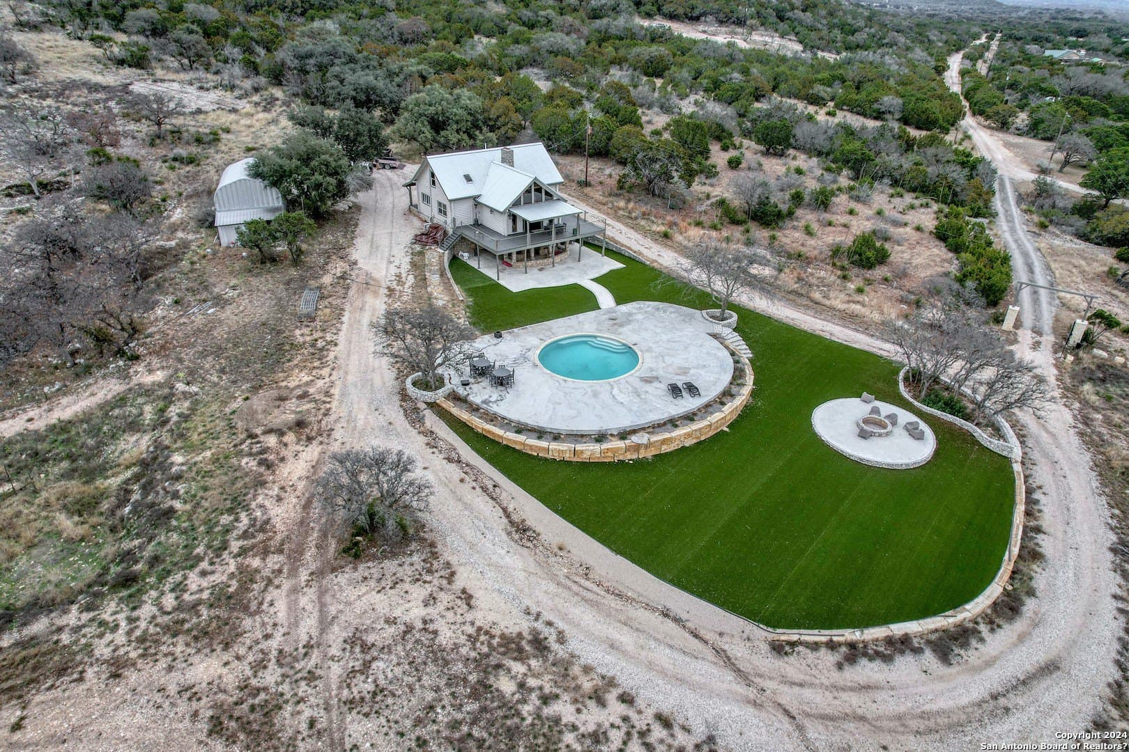 42 acres in Real County - photo 4