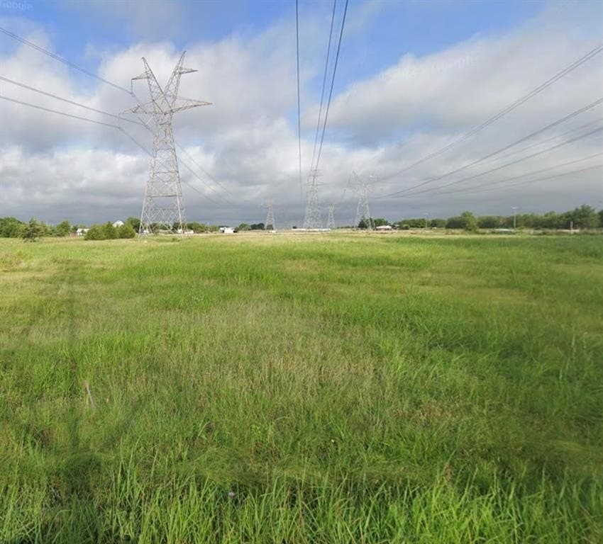 1.25 acres in Rockwall County - photo 4