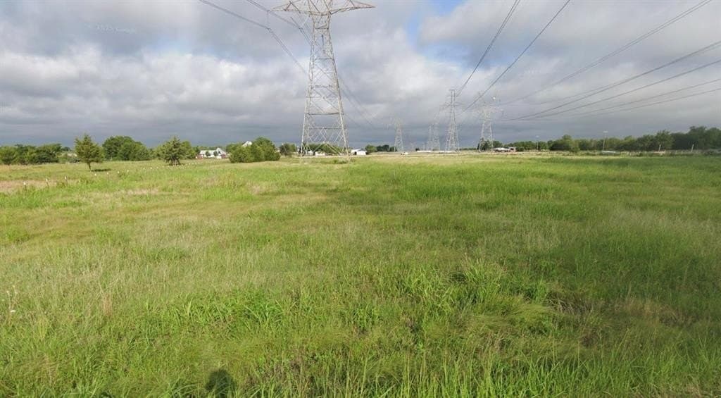 1.25 acres in Rockwall County - photo 2