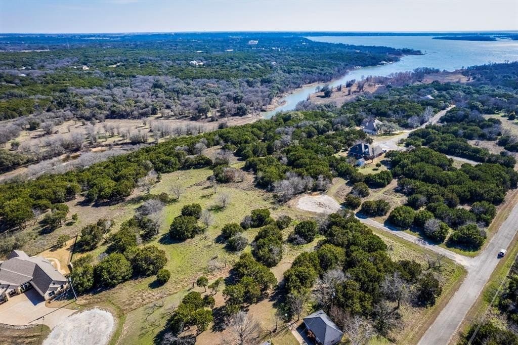 0.37 acres in Hill County - photo 4