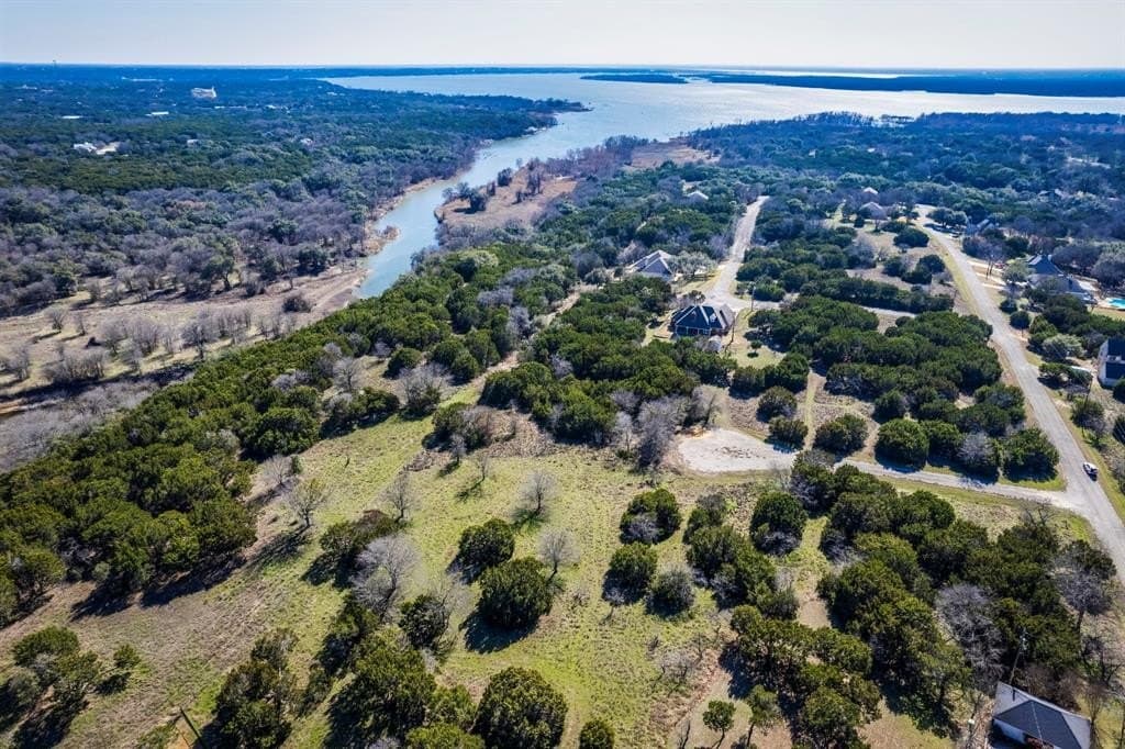 0.37 acres in Hill County - photo 6
