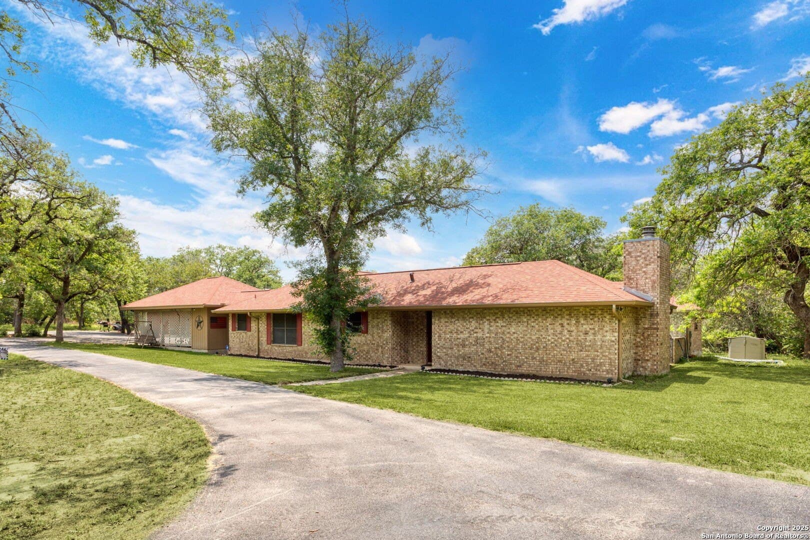 20 acres in Guadalupe County - photo 4