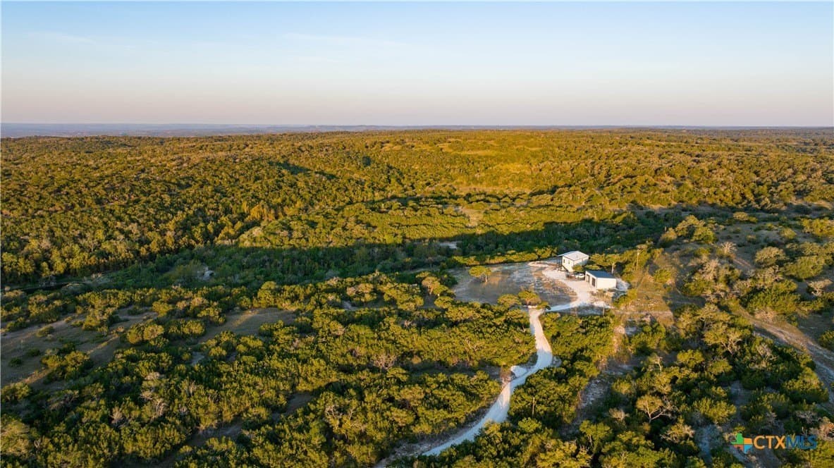 53.94 acres in Kendall County - photo 40