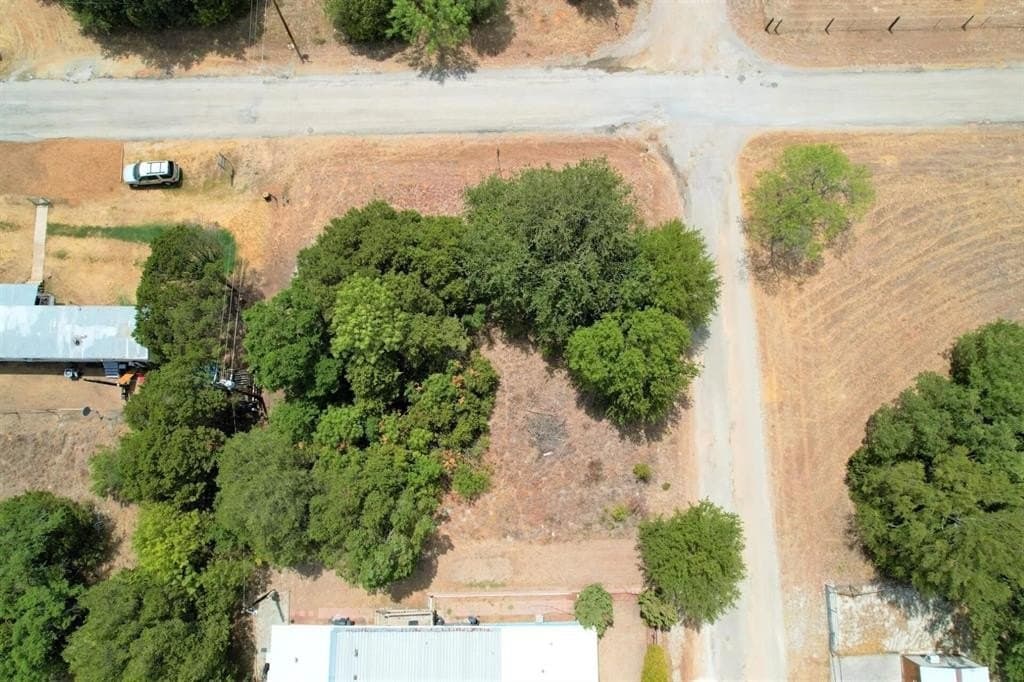 0.04 acres in Hood County - photo 13