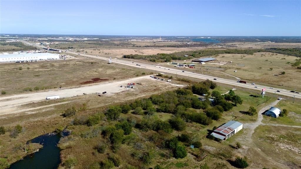 5.98 acres in Navarro County - photo 17