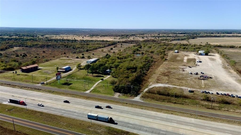 5.98 acres in Navarro County - photo 7