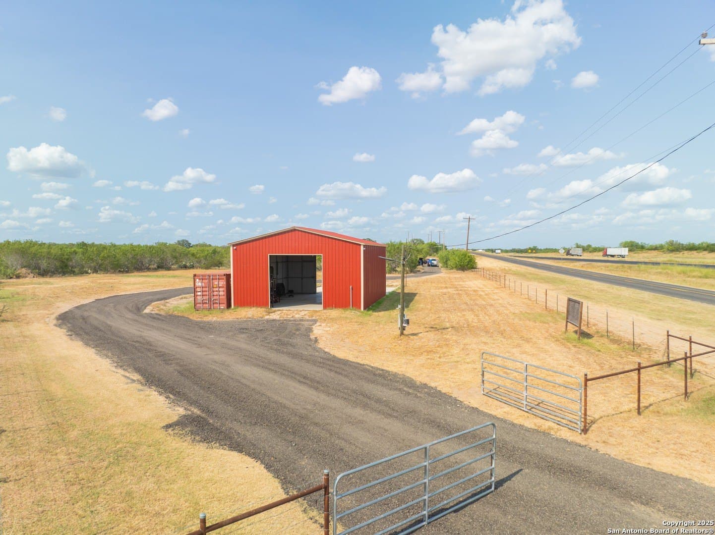 1 acres in Frio County - photo 16