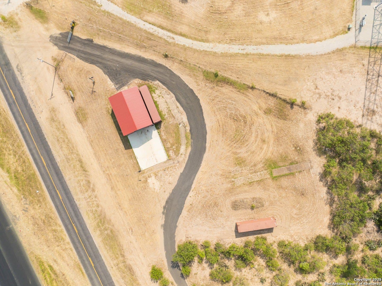 1 acres in Frio County - photo 9
