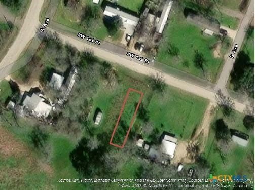 0.27 acres in Gonzales County - photo 4