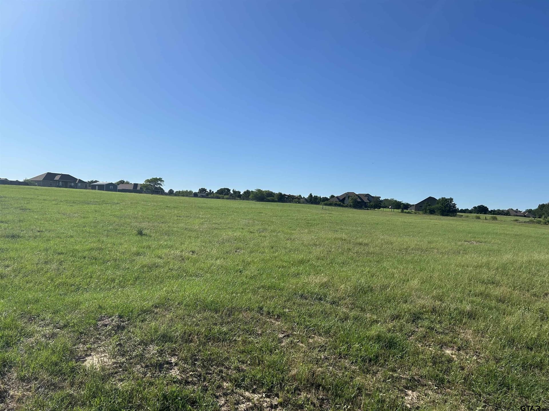 15.04 acres in Smith County - photo 2