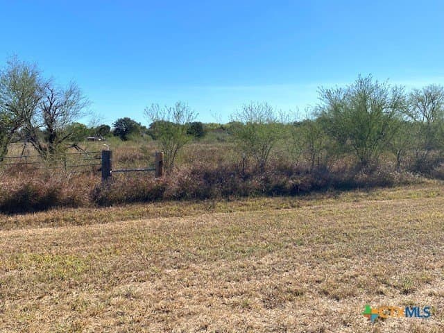 6.7 acres in Victoria County - photo 2
