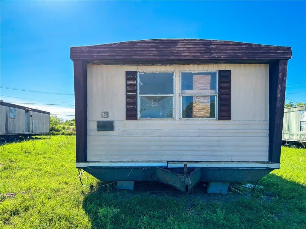 0.15 acres in Nueces County - photo 14