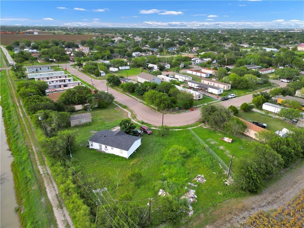 0.15 acres in Nueces County - photo 22